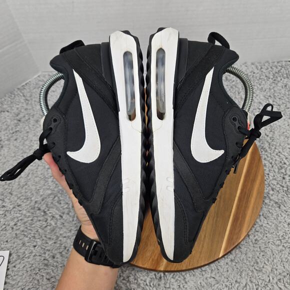 Nike Womens 7.5 Air Max Dawn Black White Athletic Lace Up Casual Daily Sneaker - Picture 7 of 12